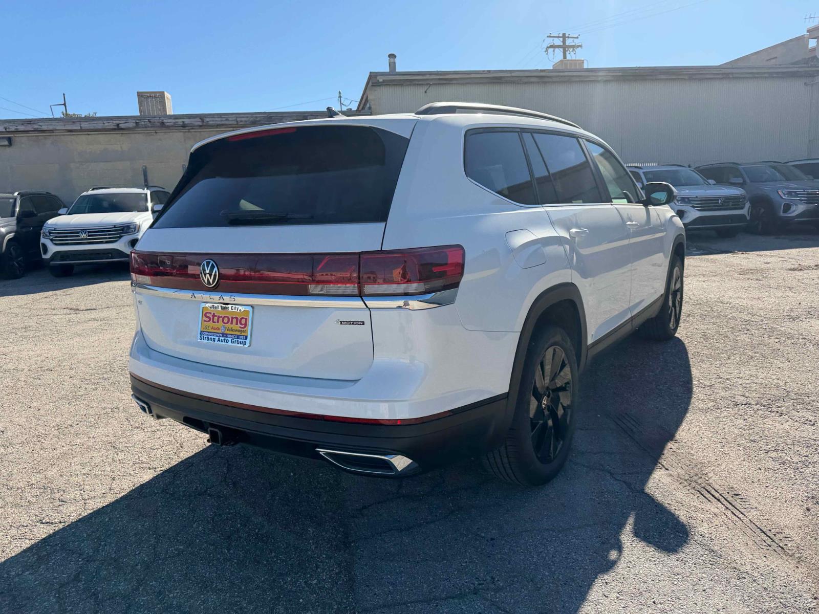 View vehicle photo 5