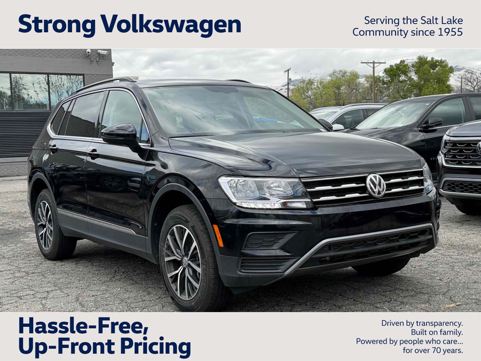 Deep Black Pearl 2020 Volkswagen Tiguan SE 4Motion SUV / Crossover All-Wheel Drive Automatic