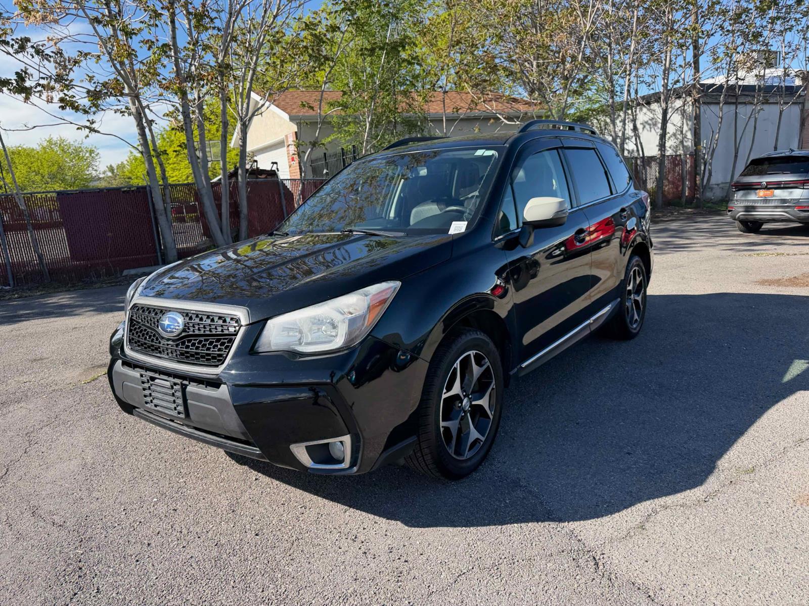 View vehicle photo 3