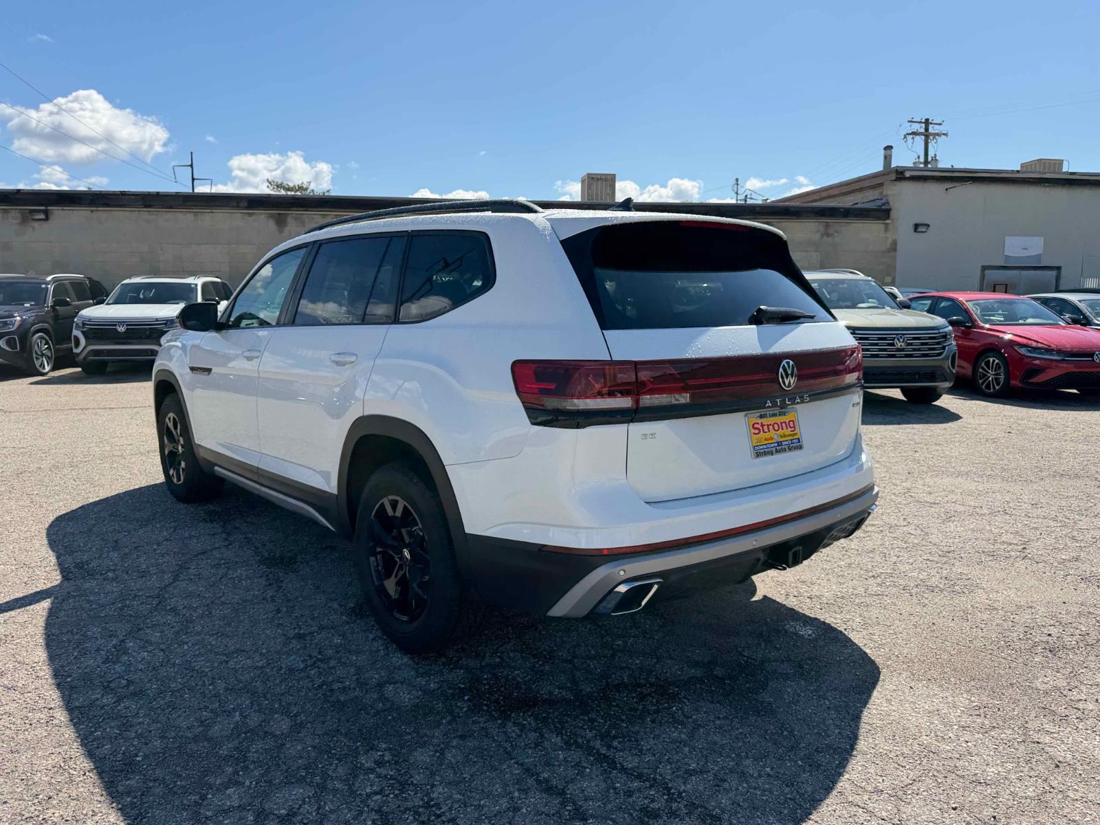View vehicle photo 5