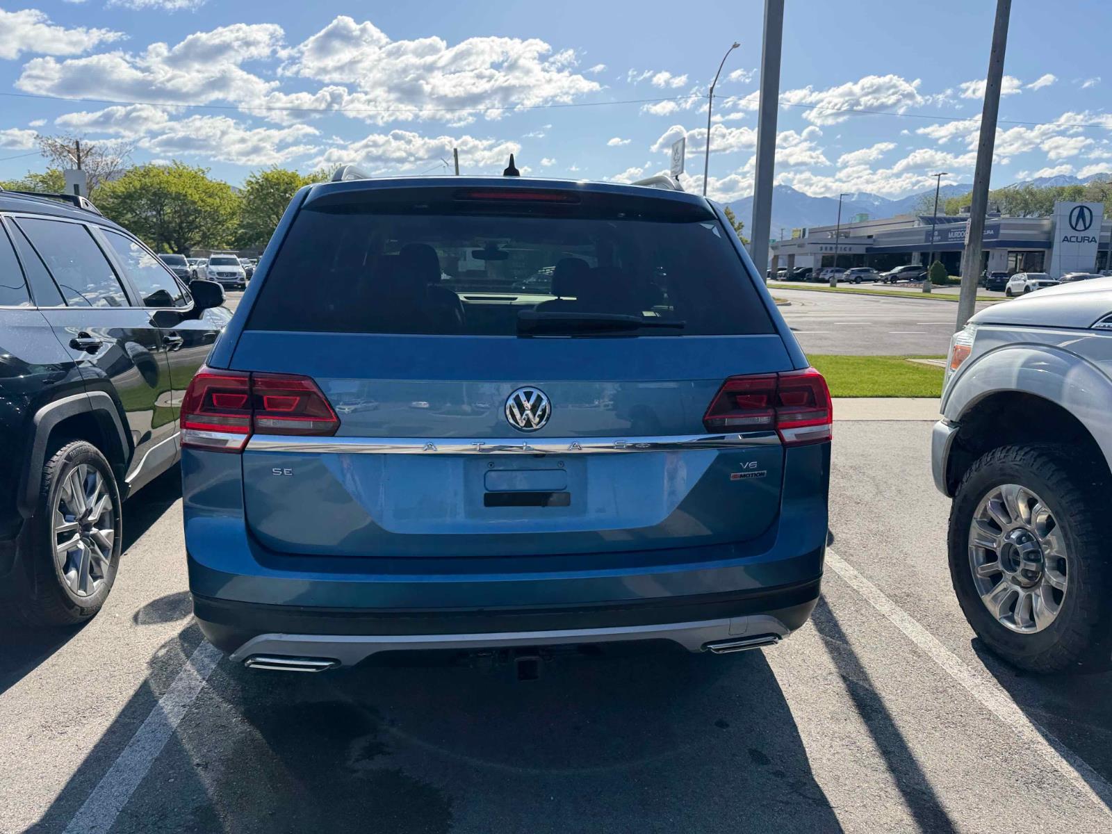 View vehicle photo 5