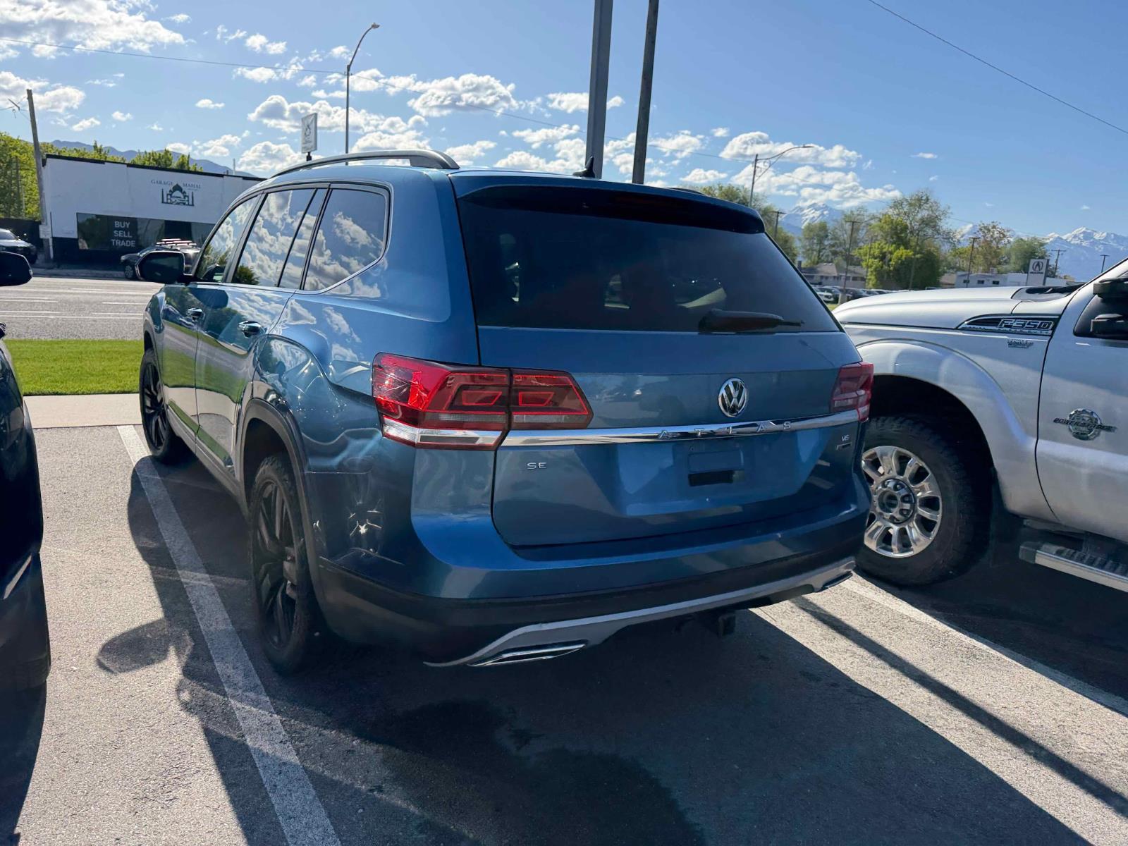 View vehicle photo 6