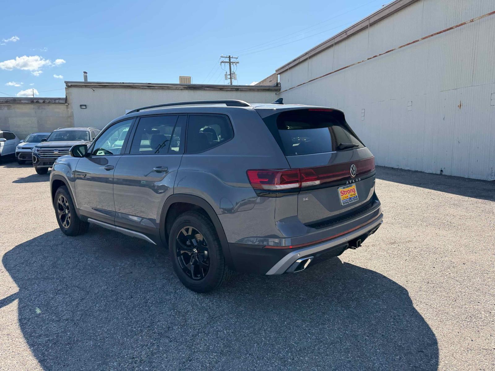 View vehicle photo 5