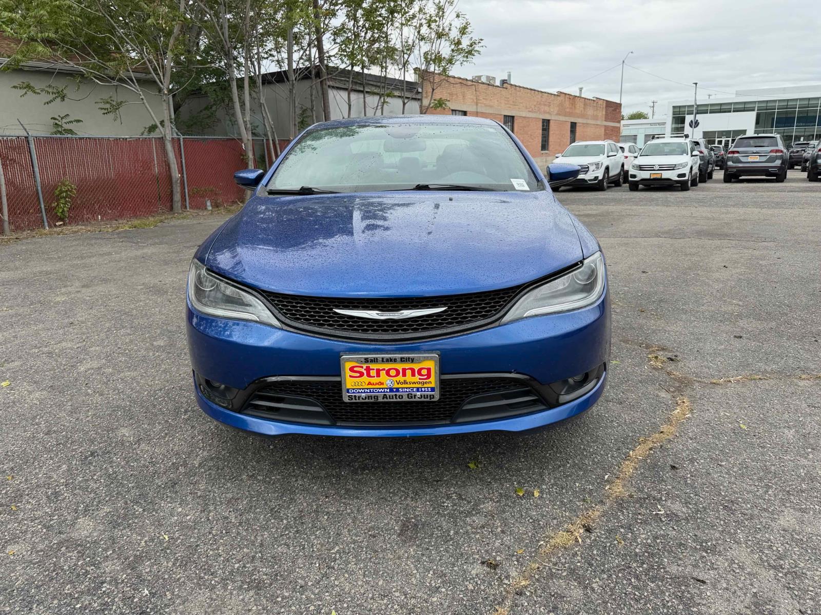 View vehicle photo 2