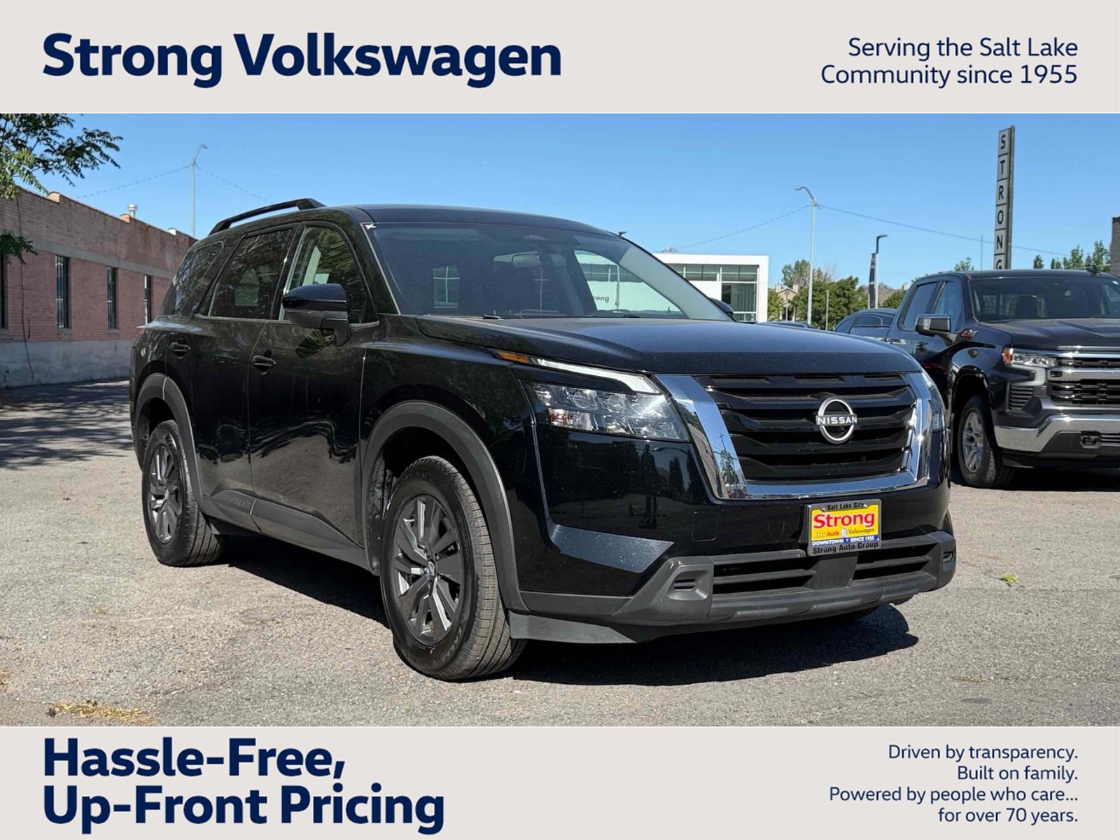 Super Black 2025 Nissan Pathfinder SUV / Crossover All-Wheel Drive Automatic