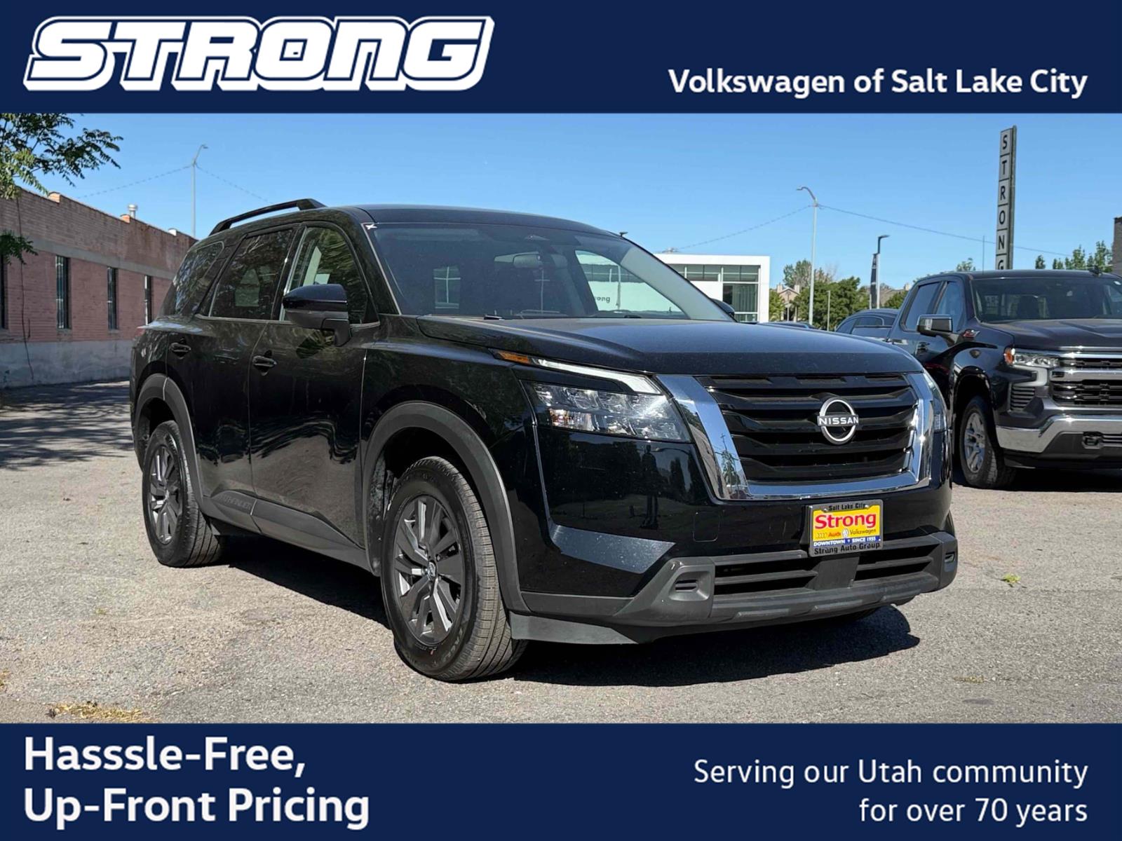 Super Black 2025 Nissan Pathfinder SUV / Crossover All-Wheel Drive Automatic