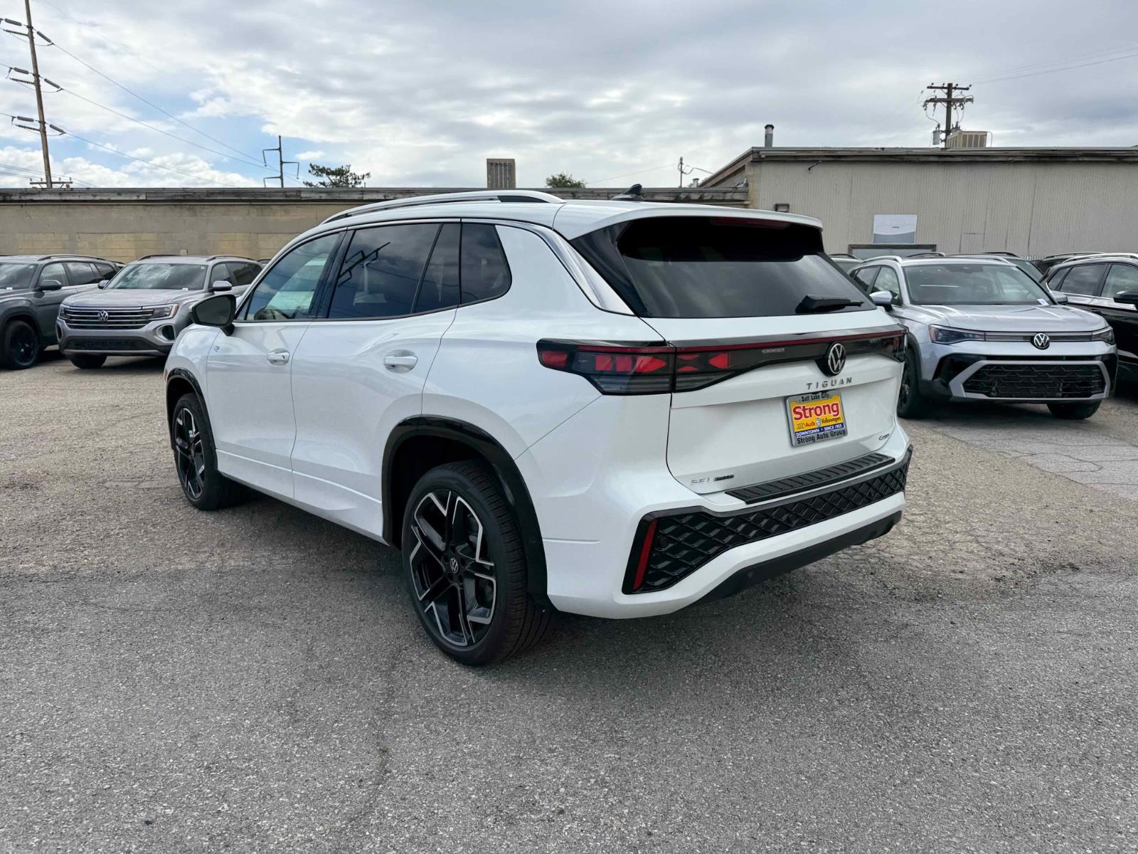 View vehicle photo 5