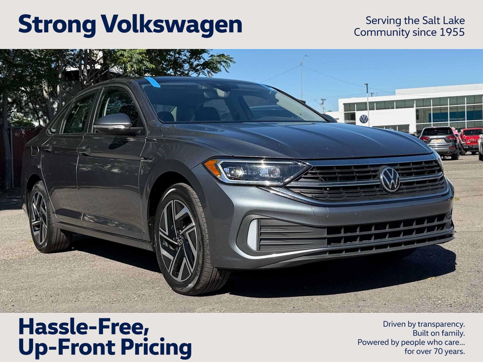 Platinum Gray Metallic 2022 Volkswagen Jetta Sedan Front-Wheel Drive Automatic