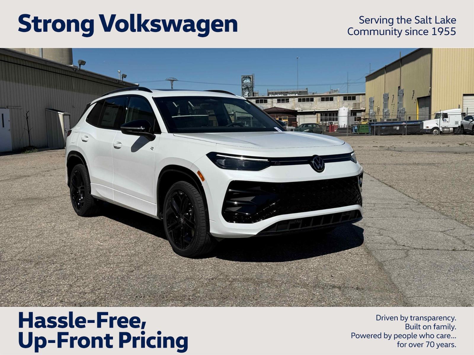 Opal White Pearl 2026 Volkswagen Tiguan SUV / Crossover All-Wheel Drive Automatic