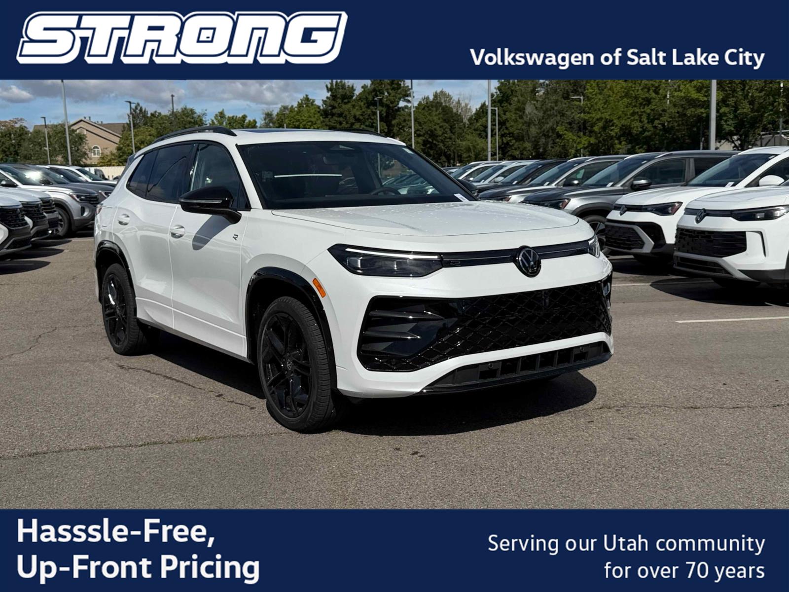 Opal White Pearl 2026 Volkswagen Tiguan SUV / Crossover All-Wheel Drive Automatic