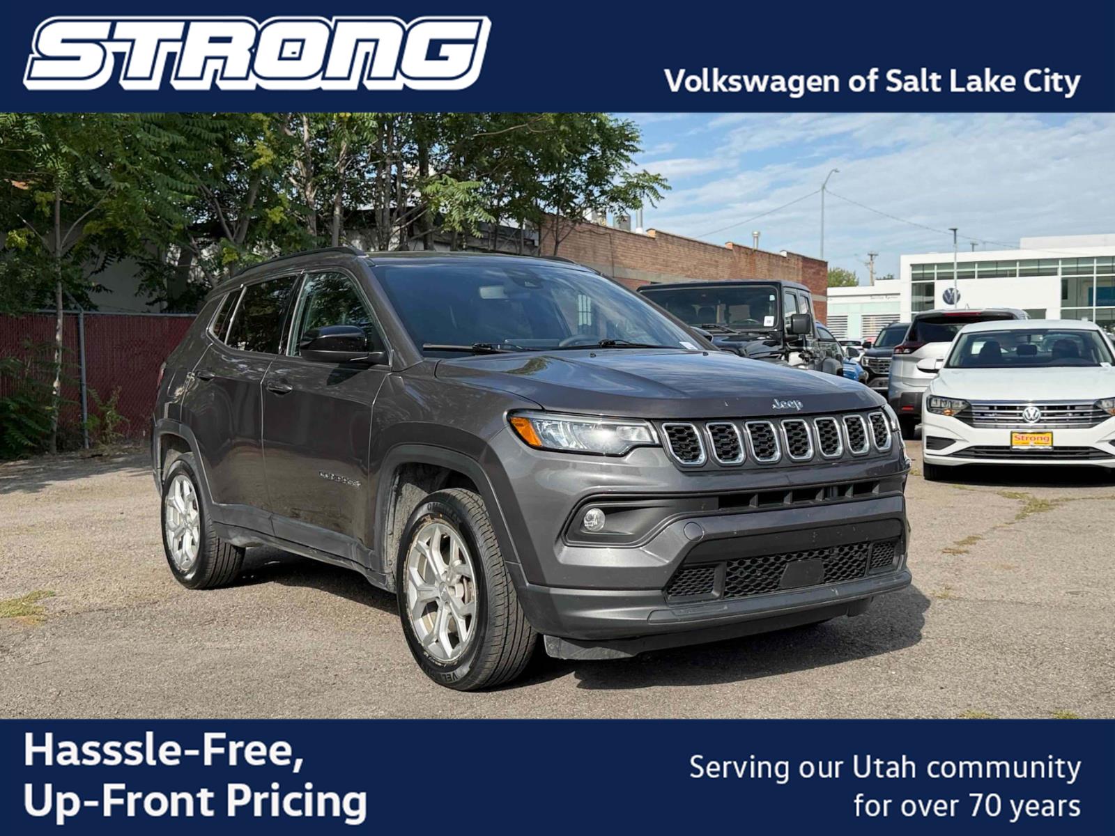 Baltic Gray Metallic Clearcoat 2024 Jeep Compass SUV / Crossover Four-Wheel Drive 8-Speed Automatic