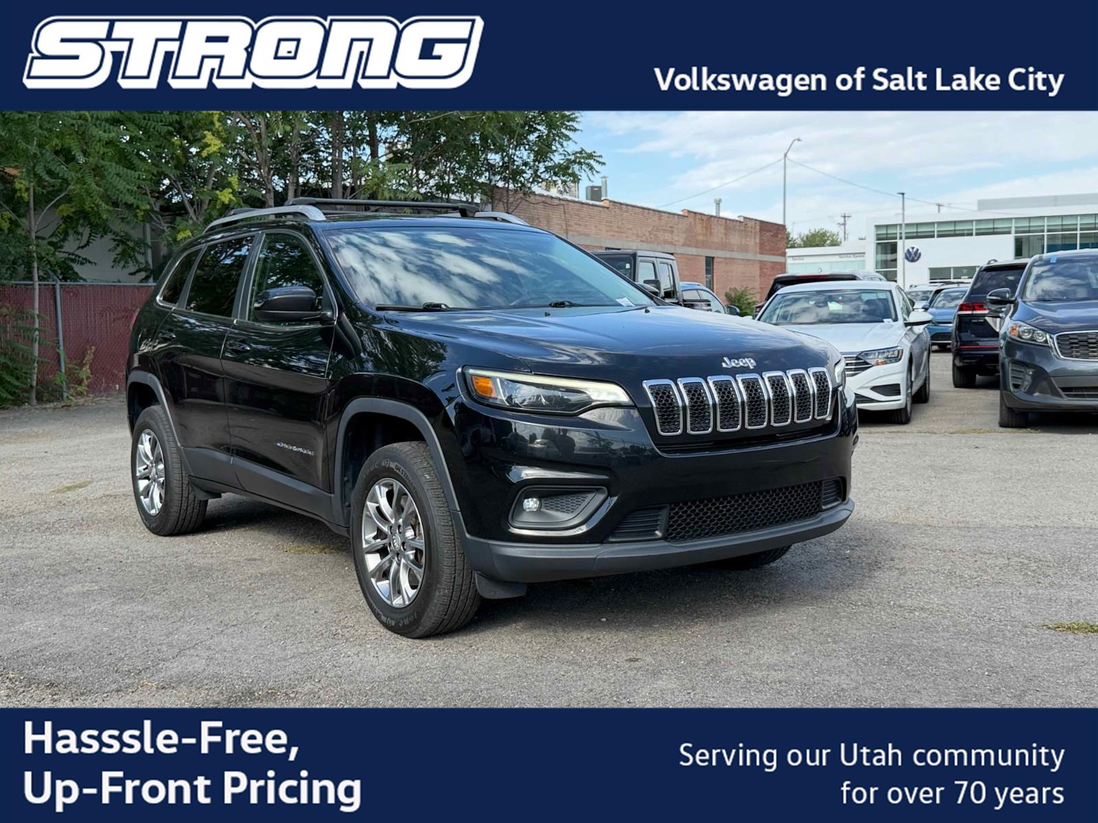 Diamond Black Crystal Pearlcoat 2019 Jeep Cherokee SUV / Crossover Four-Wheel Drive 9-Speed Automatic