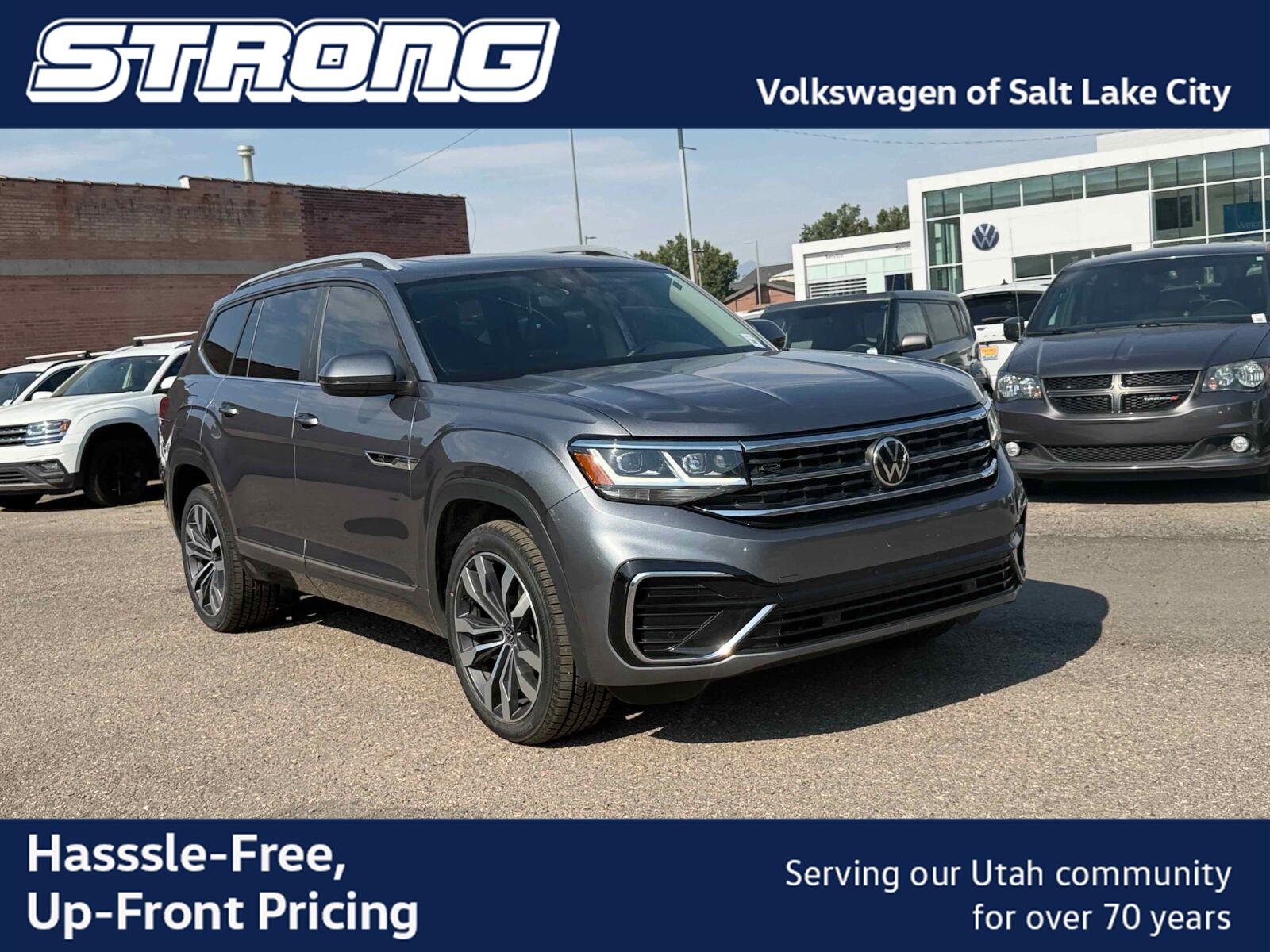 Platinum Gray Metallic 2021 Volkswagen Atlas SUV / Crossover All-Wheel Drive Automatic