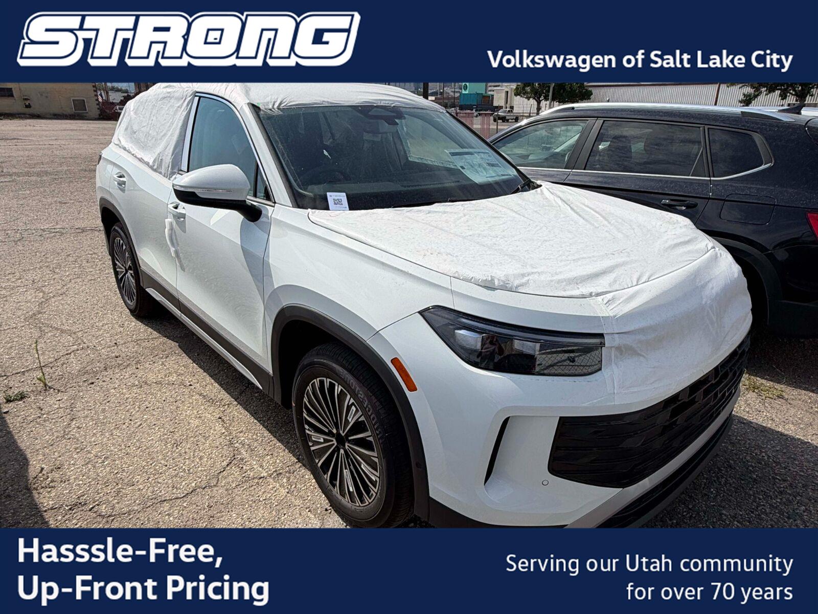 Pure White 2026 Volkswagen Tiguan SUV / Crossover All-Wheel Drive Automatic