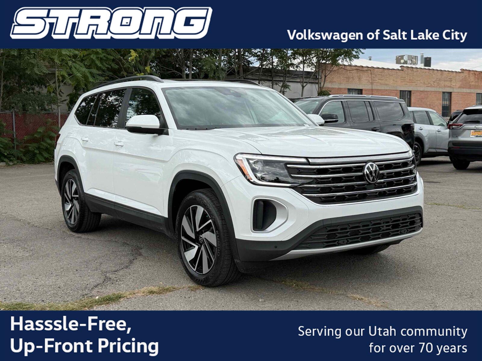 Opal White Pearl 2026 Volkswagen Atlas SUV / Crossover All-Wheel Drive Automatic