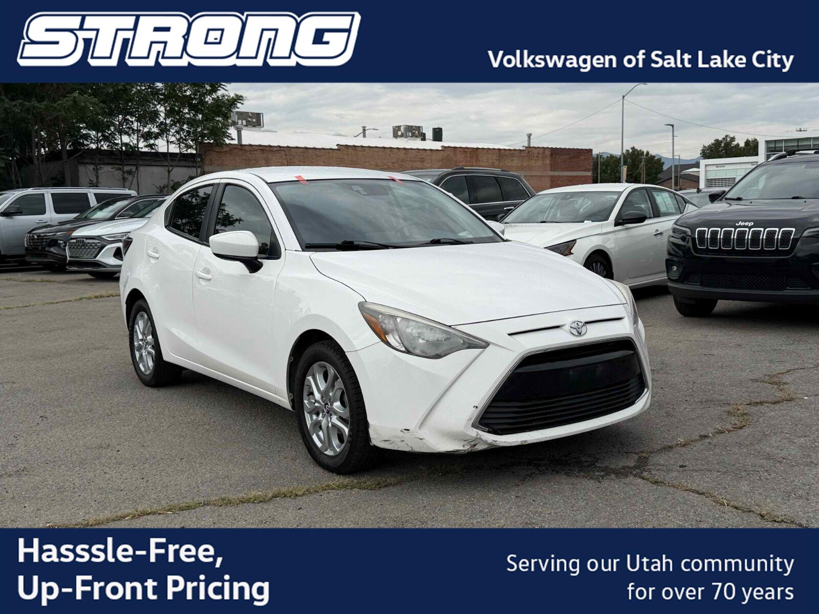 Frost 2017 Toyota Yaris iA Sedan Front-Wheel Drive Automatic