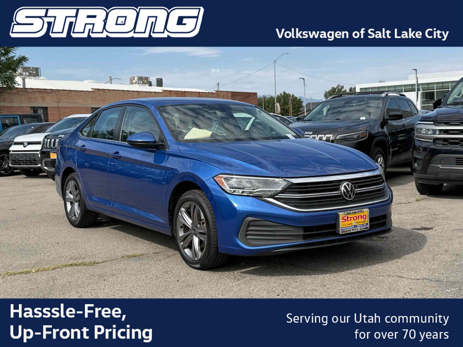 Platinum Gray Metallic 2022 Volkswagen Jetta Sedan Front-Wheel Drive Automatic