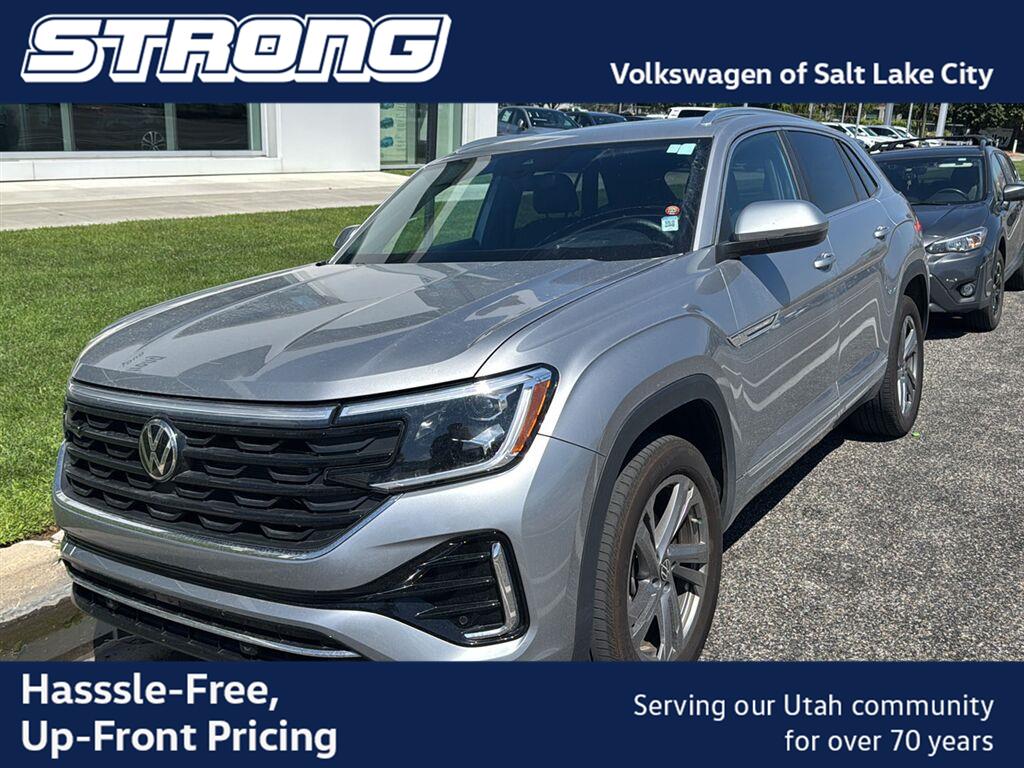 Silver Mist Metallic 2024 Volkswagen Atlas Cross Sport SUV / Crossover All-Wheel Drive Automatic