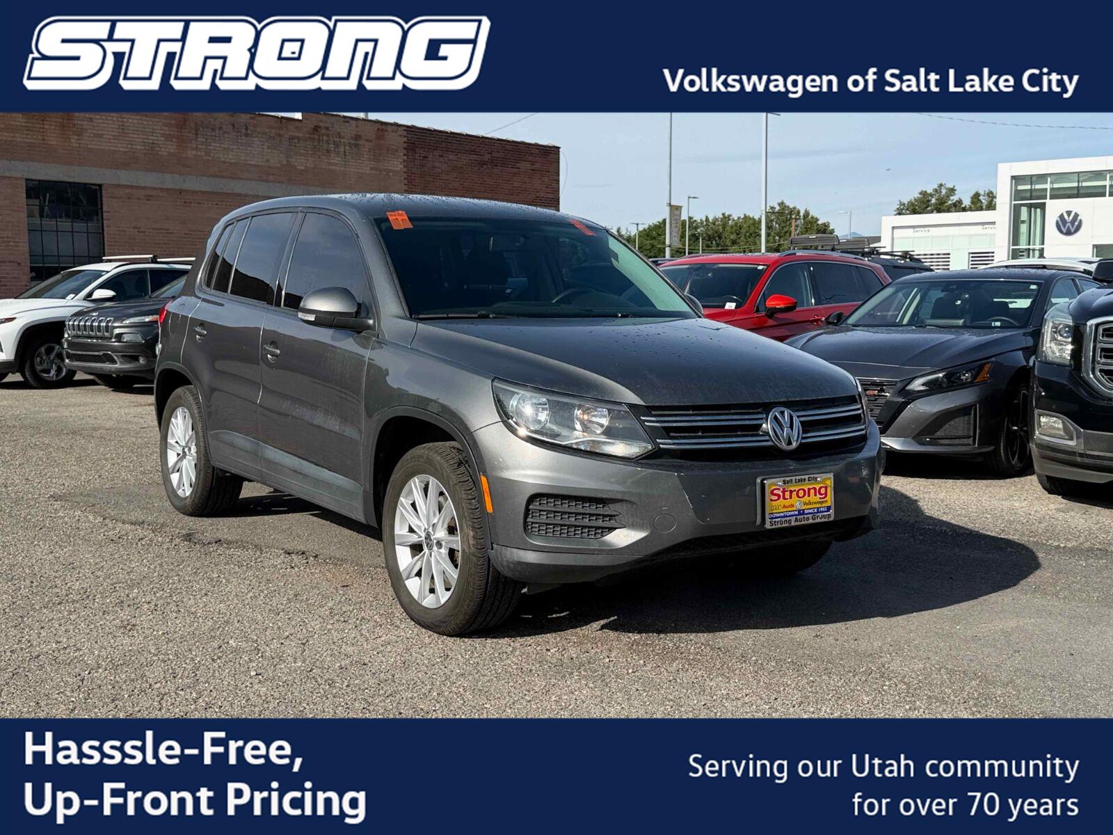 Pepper Gray Metallic 2017 Volkswagen Tiguan SUV / Crossover Front-Wheel Drive Automatic
