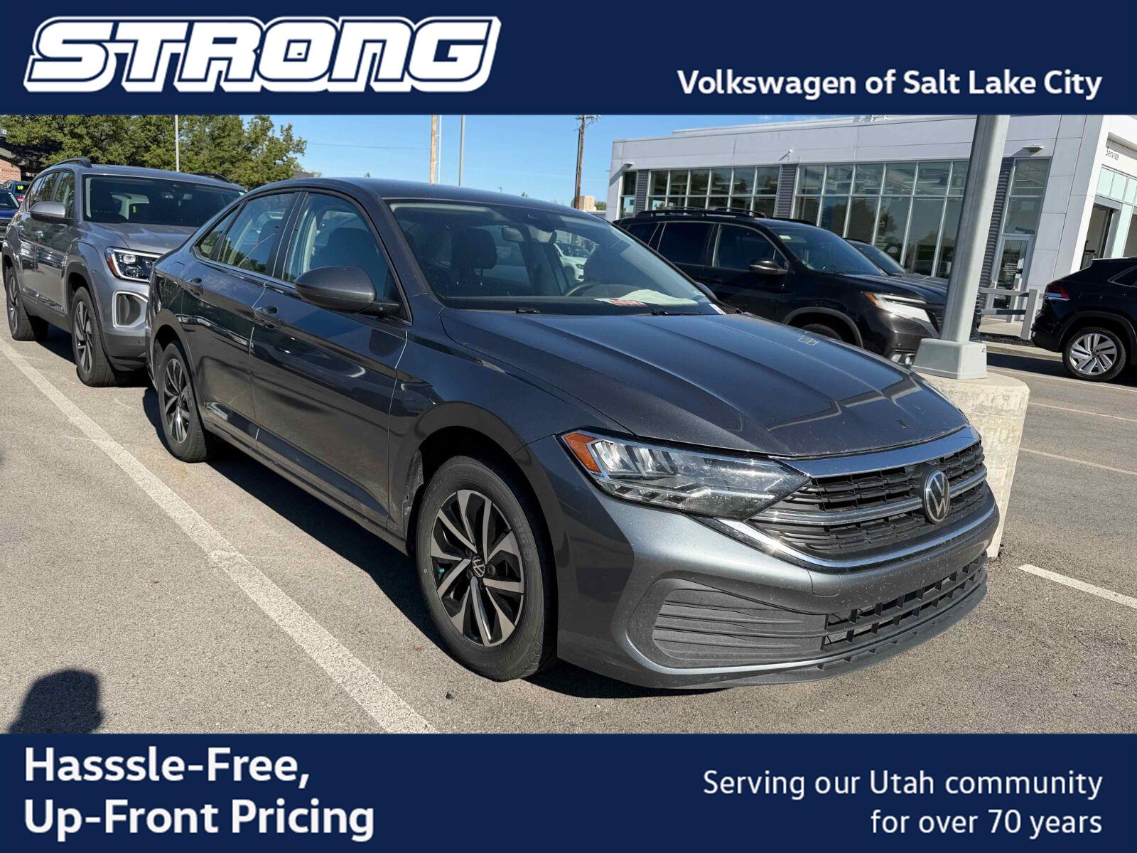 Platinum Gray Metallic 2023 Volkswagen Jetta Sedan Front-Wheel Drive Automatic