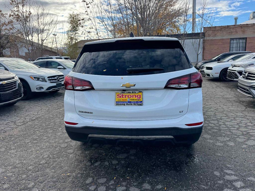 View vehicle photo 6