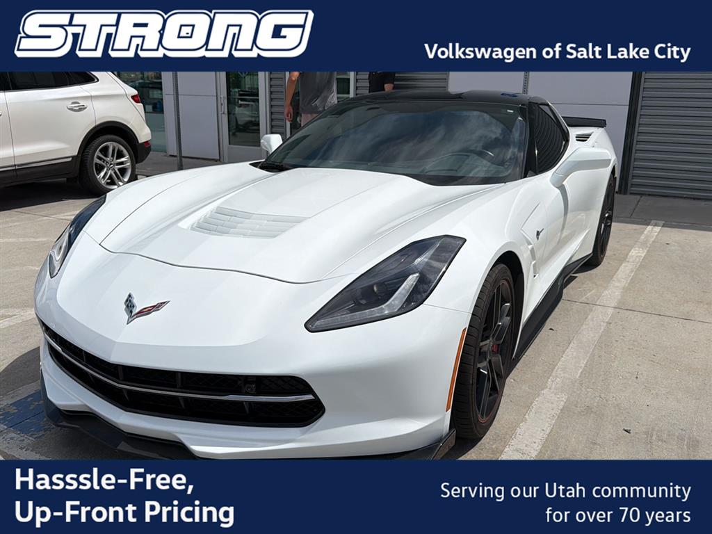 Arctic White 2017 Chevrolet Corvette Coupe Rear-Wheel Drive 8-Speed Automatic