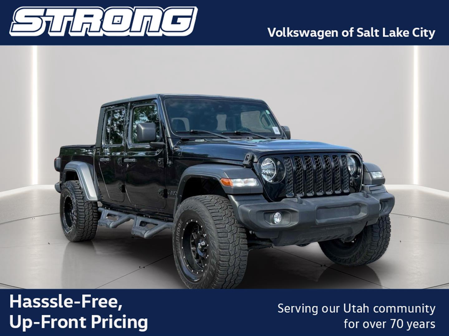 Black Clearcoat 2020 Jeep Gladiator Pickup Truck Four-Wheel Drive 8-Speed Automatic