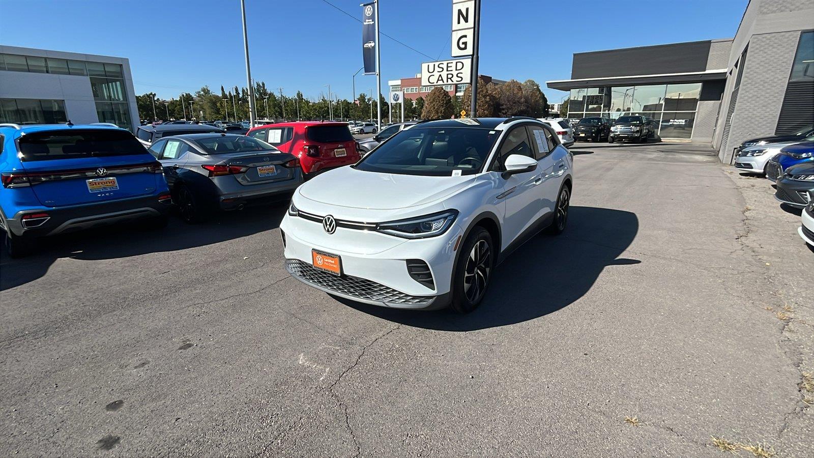 Glacier White Metallic 2022 Volkswagen ID.4 SUV / Crossover Rear-Wheel Drive Automatic
