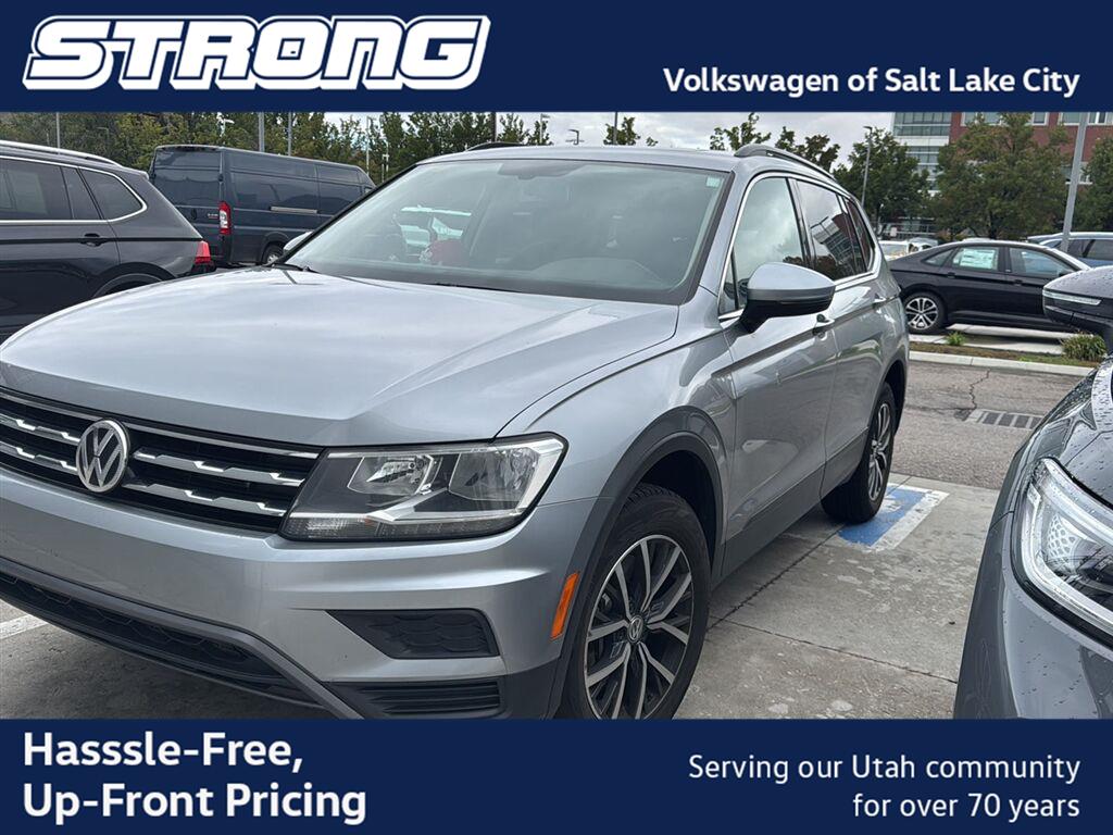 Pyrite Silver Metallic 2019 Volkswagen Tiguan SUV / Crossover All-Wheel Drive Automatic