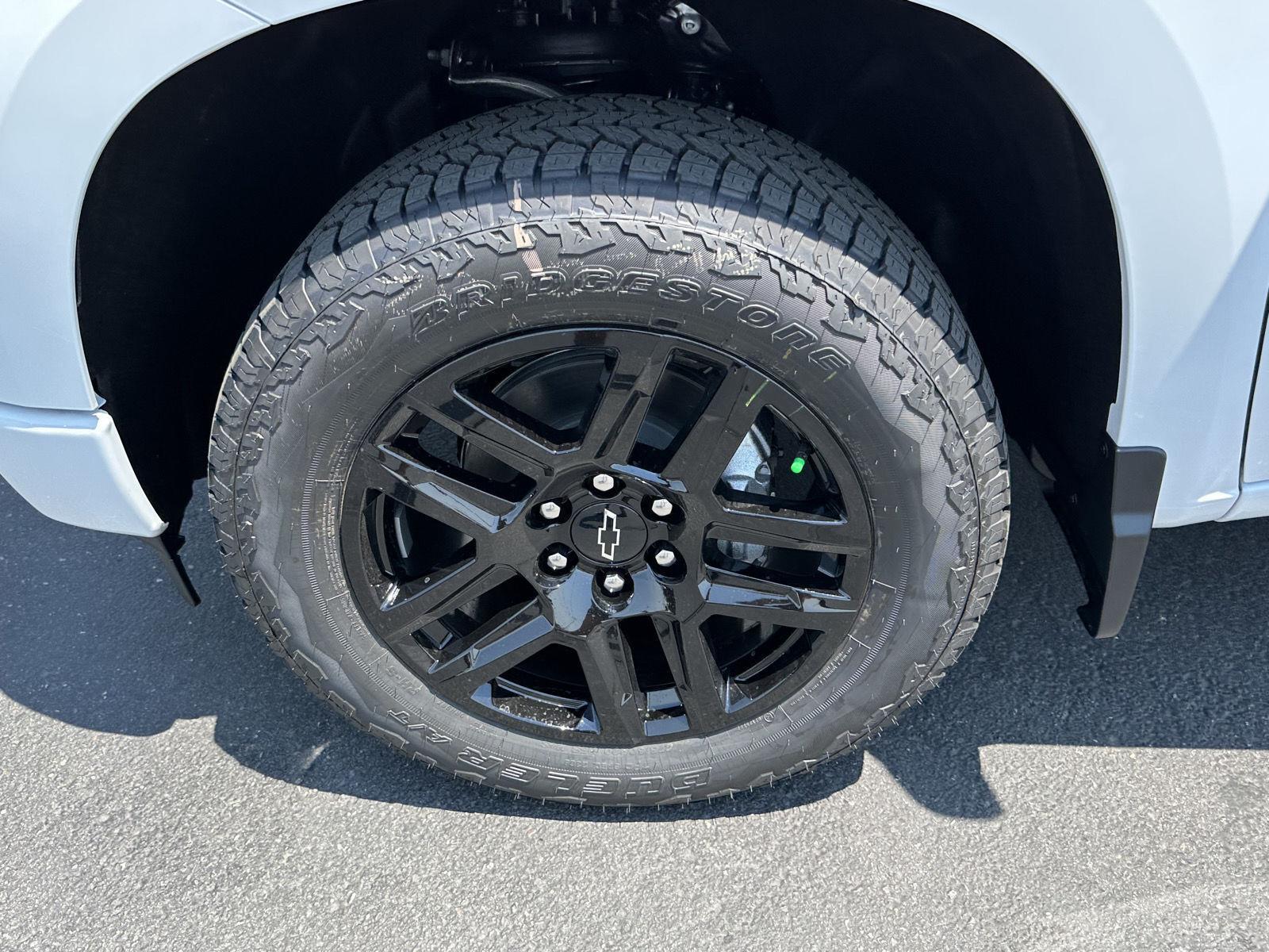 2026 Chevrolet Silverado 1500 RST - Photo 17