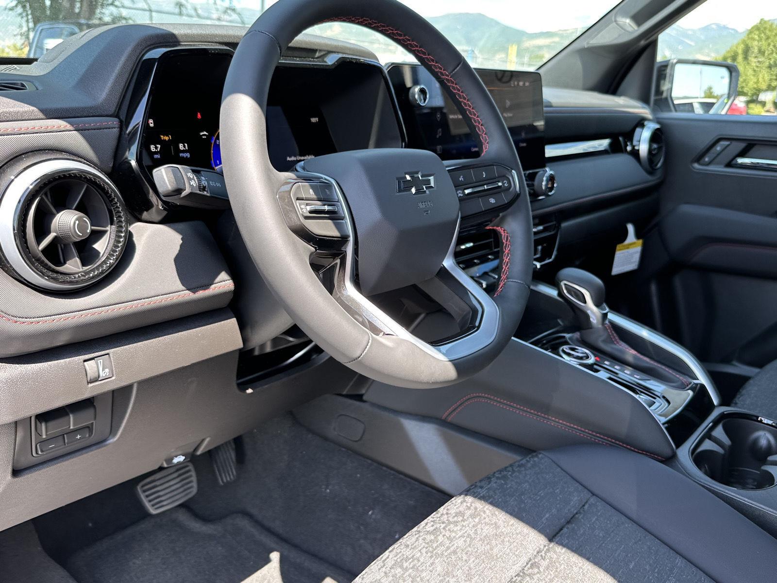 2026 Chevrolet Colorado Z71 - Photo 27