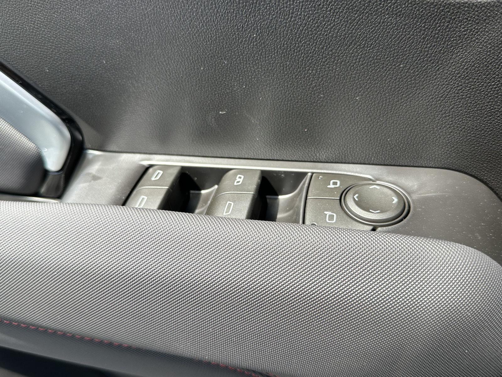 2026 Chevrolet Colorado Z71 - Photo 29