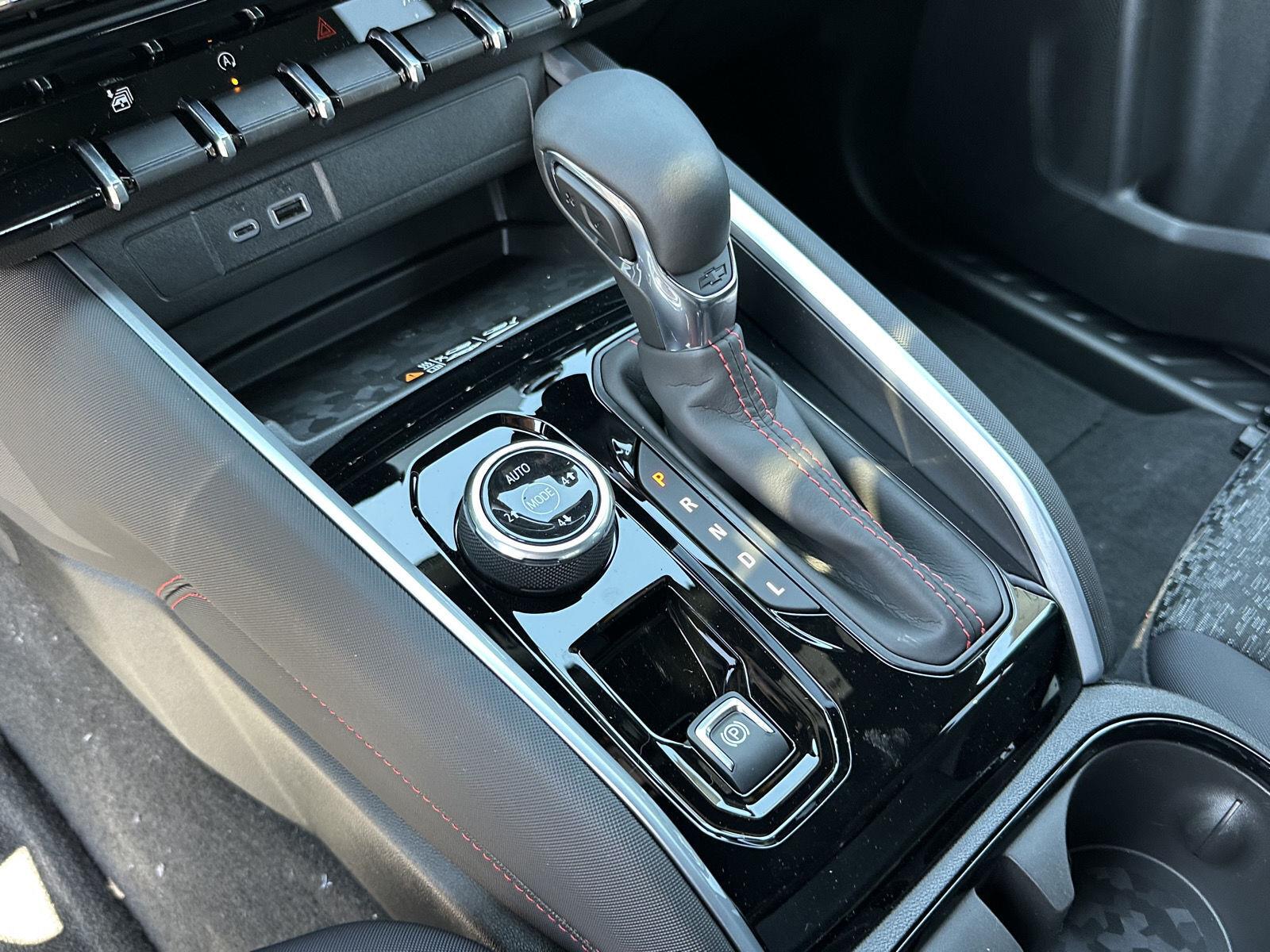 2026 Chevrolet Colorado Z71 - Photo 34