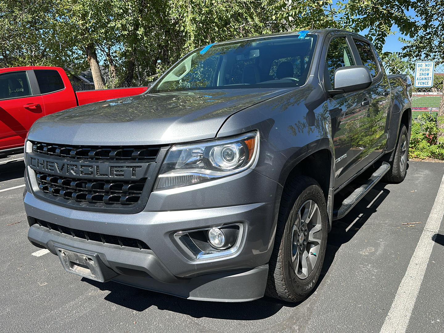 Gray (Satin Steel Metallic) 2019 Chevrolet Colorado Pickup Truck Four-Wheel Drive 8-Speed Automatic