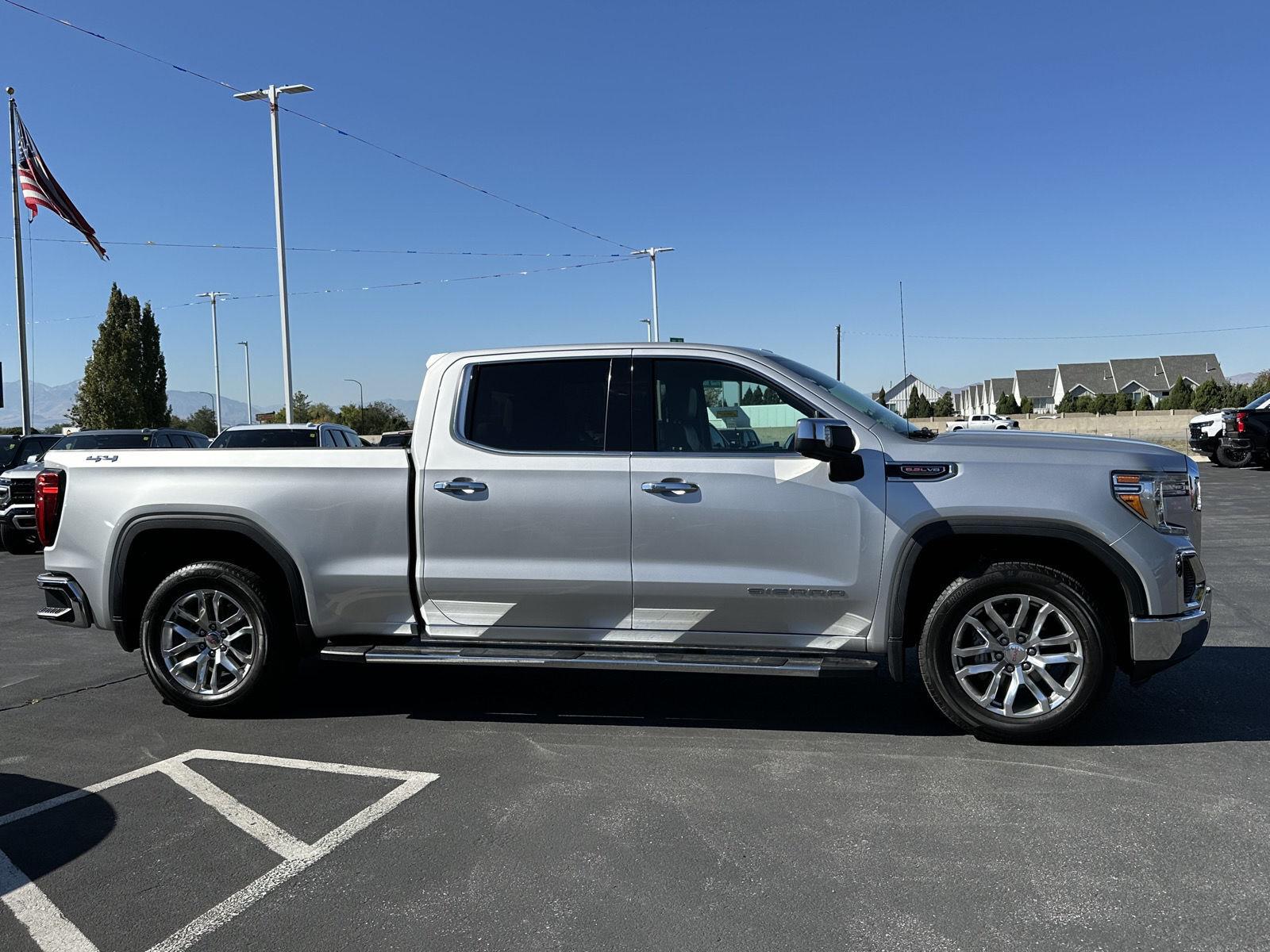 2020 GMC Sierra 1500 SLT - Photo 17