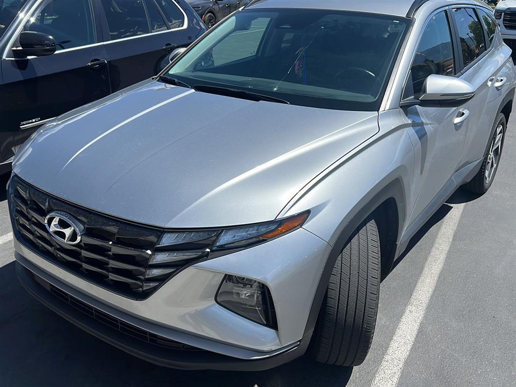 Shimmering Silver 2024 Hyundai Tucson SEL AWD SUV / Crossover All-Wheel Drive Automatic