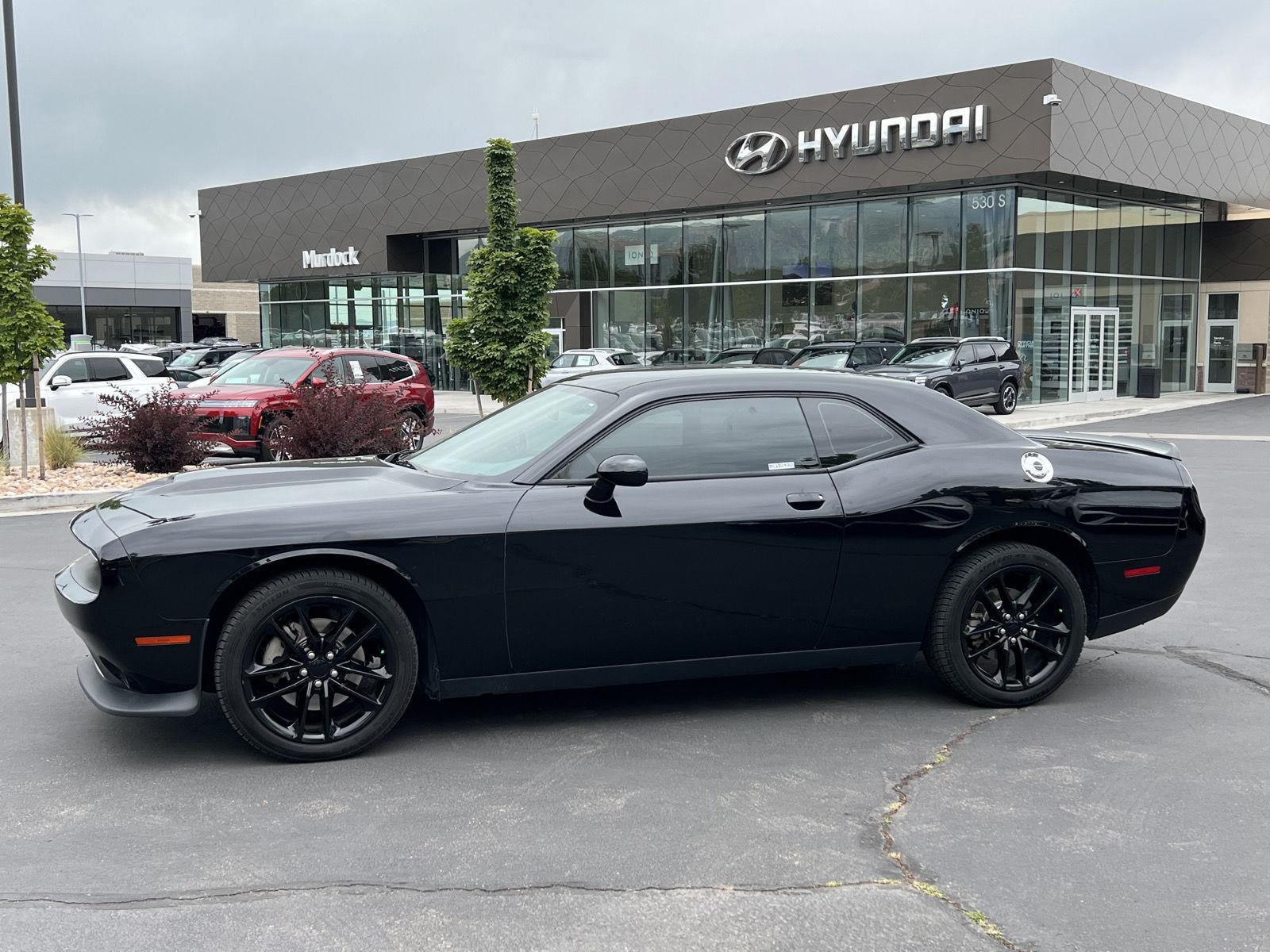 Pitch Black Clearcoat 2022 Dodge Challenger Coupe All-Wheel Drive 8-Speed Automatic