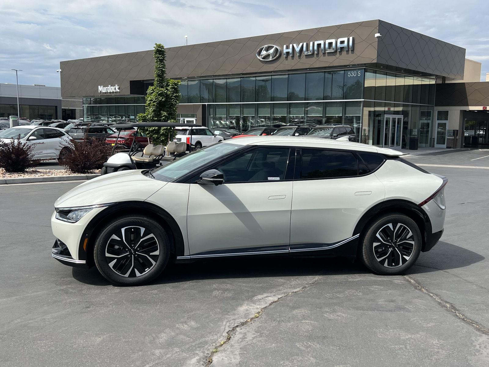 2023 Kia EV6 Wind RWD