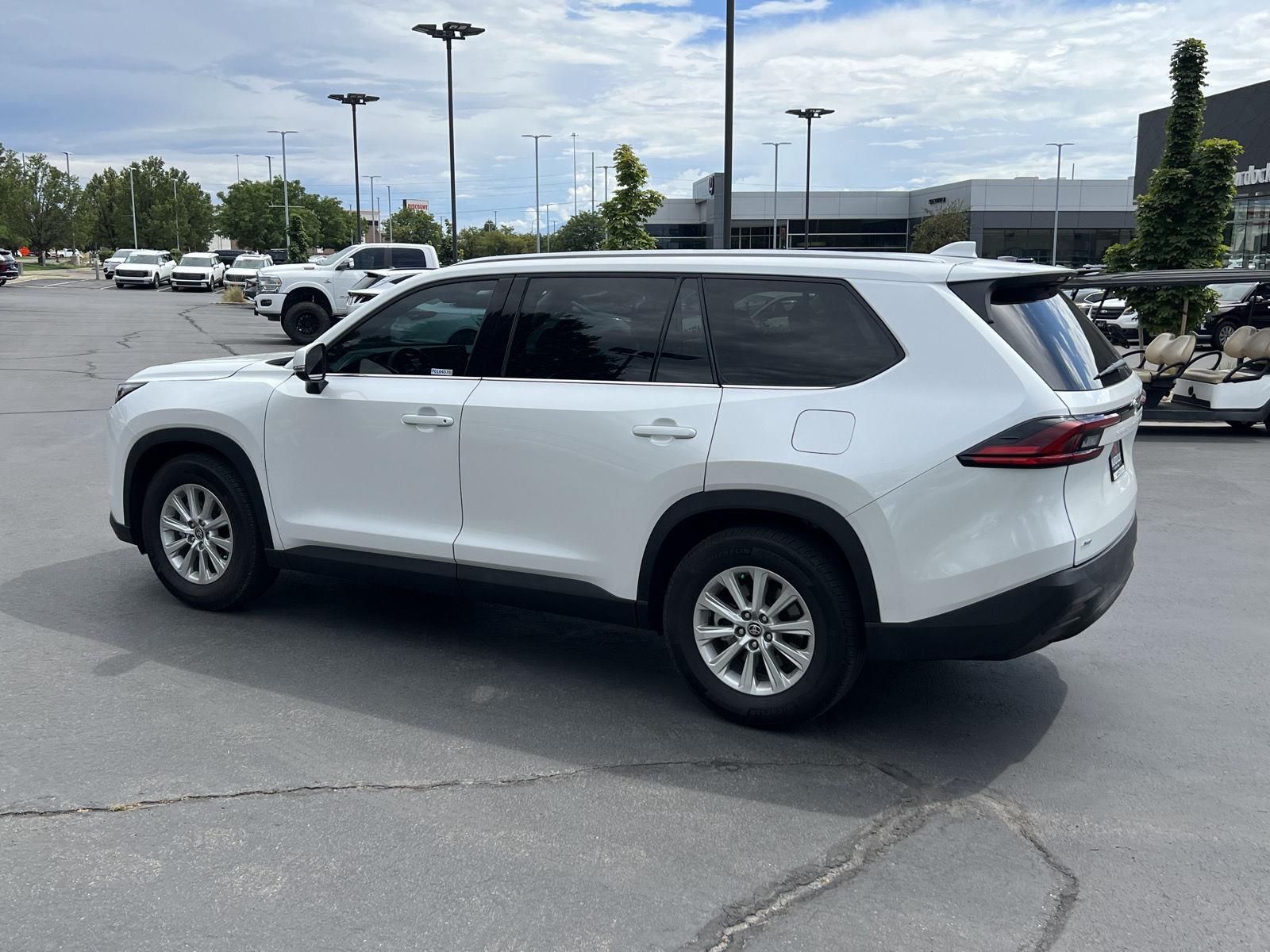 2025 Toyota Grand Highlander XLE - Photo 11