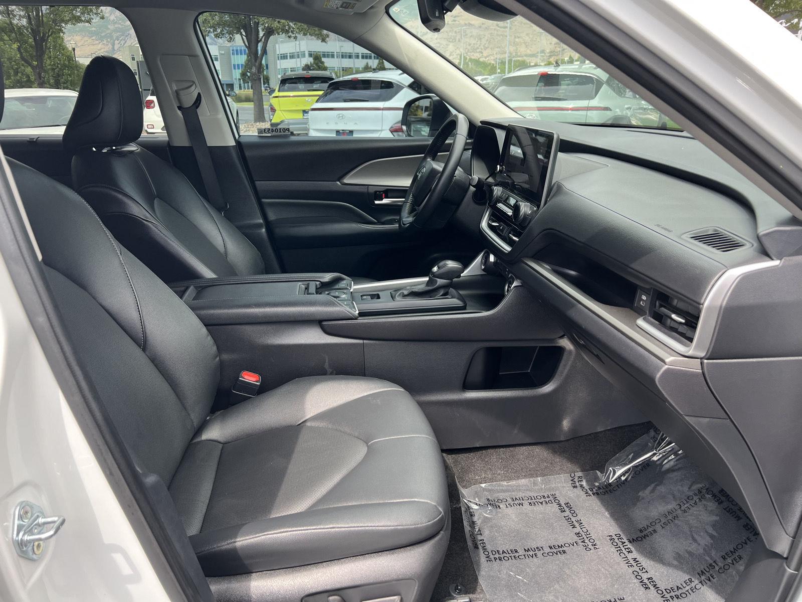 2025 Toyota Grand Highlander XLE - Photo 17