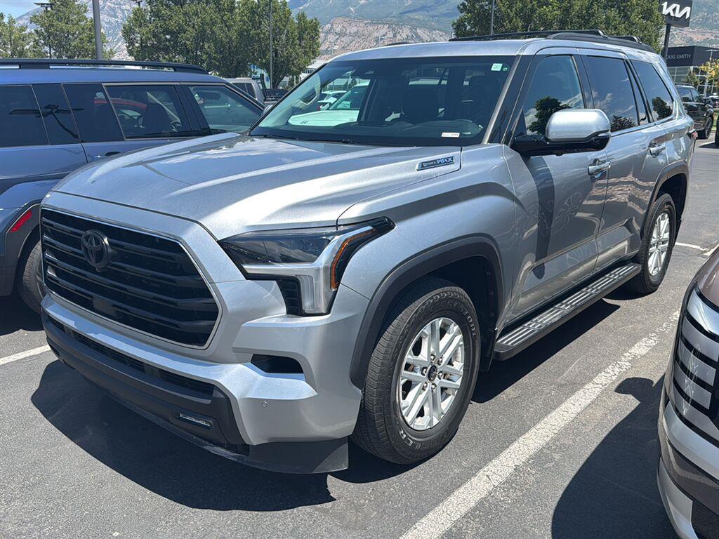 2023 Toyota Sequoia SR5 4WD