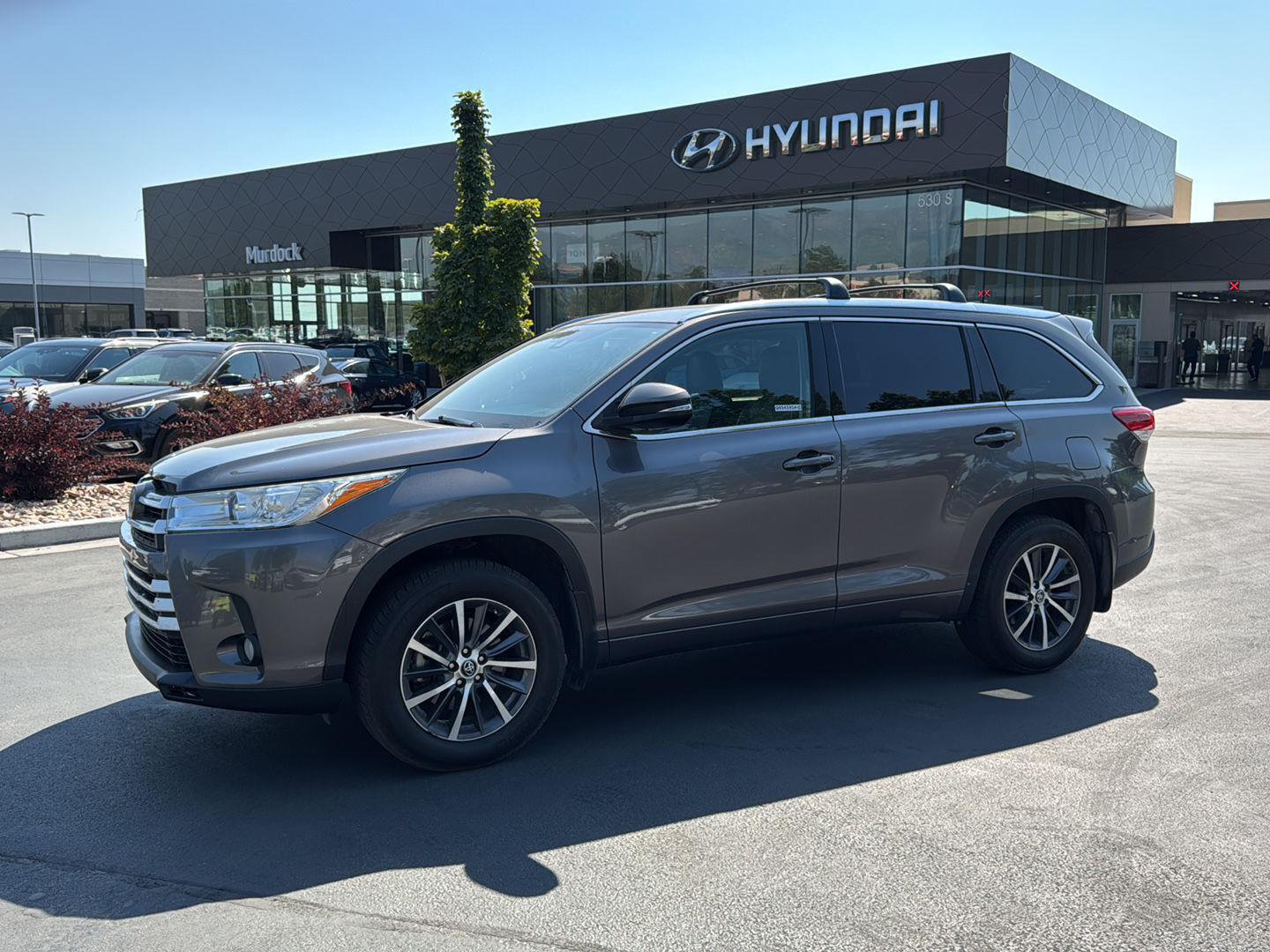 Predawn Gray Mica 2018 Toyota Highlander SUV / Crossover All-Wheel Drive 8-Speed Automatic