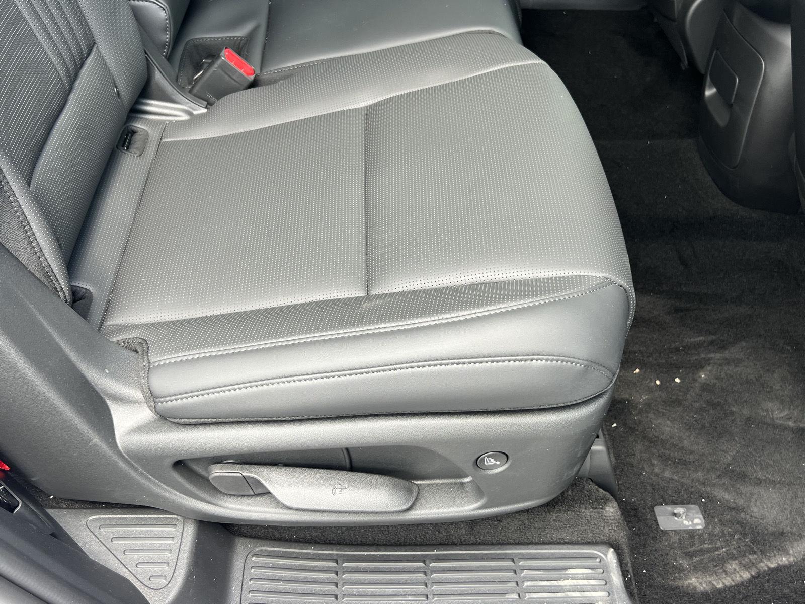 New 2026 Creamy White Pearl Hyundai SEL Premium 8P image 22