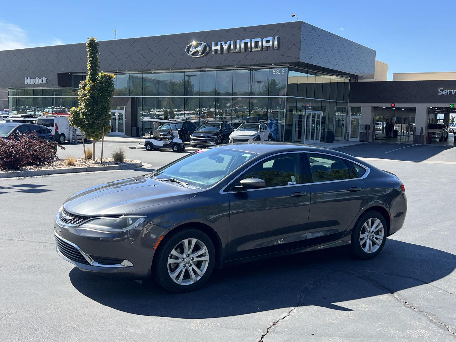 2015 Chrysler 200 Limited Sedan FWD