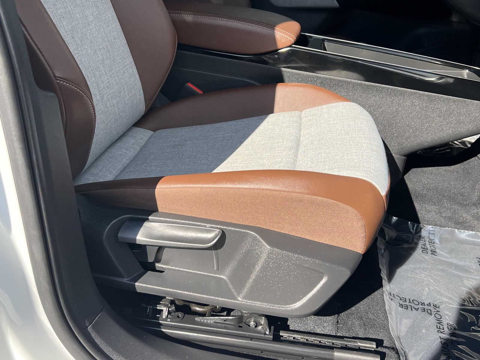2023 Volkswagen ID.4 PRO - Photo 24