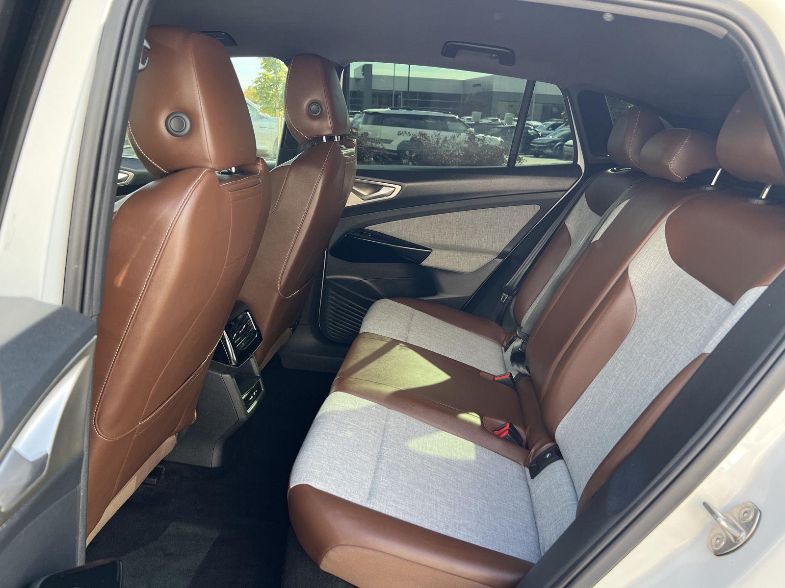 2023 Volkswagen ID.4 PRO - Photo 28