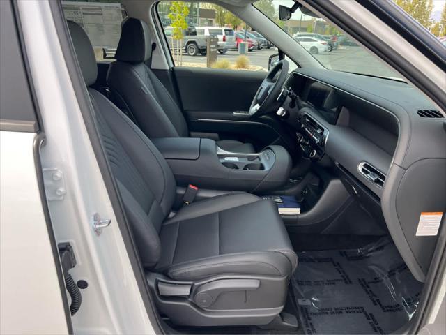New 2026 Creamy White Pearl Hyundai SEL 8P image 56