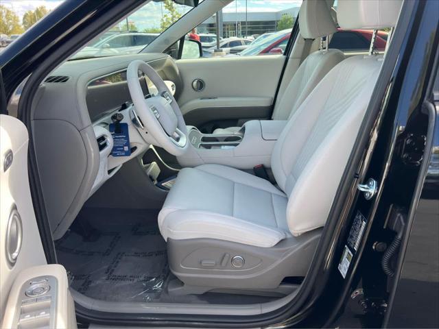 New 2026 Abyss Black Pearl Hyundai SEL Premium 8P image 62