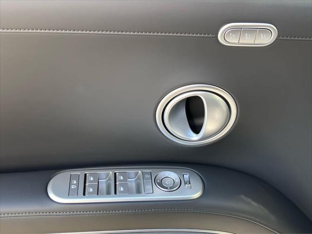 New 2026 Ecotronic Gray Pearl Hyundai Calligraphy AWD image 126