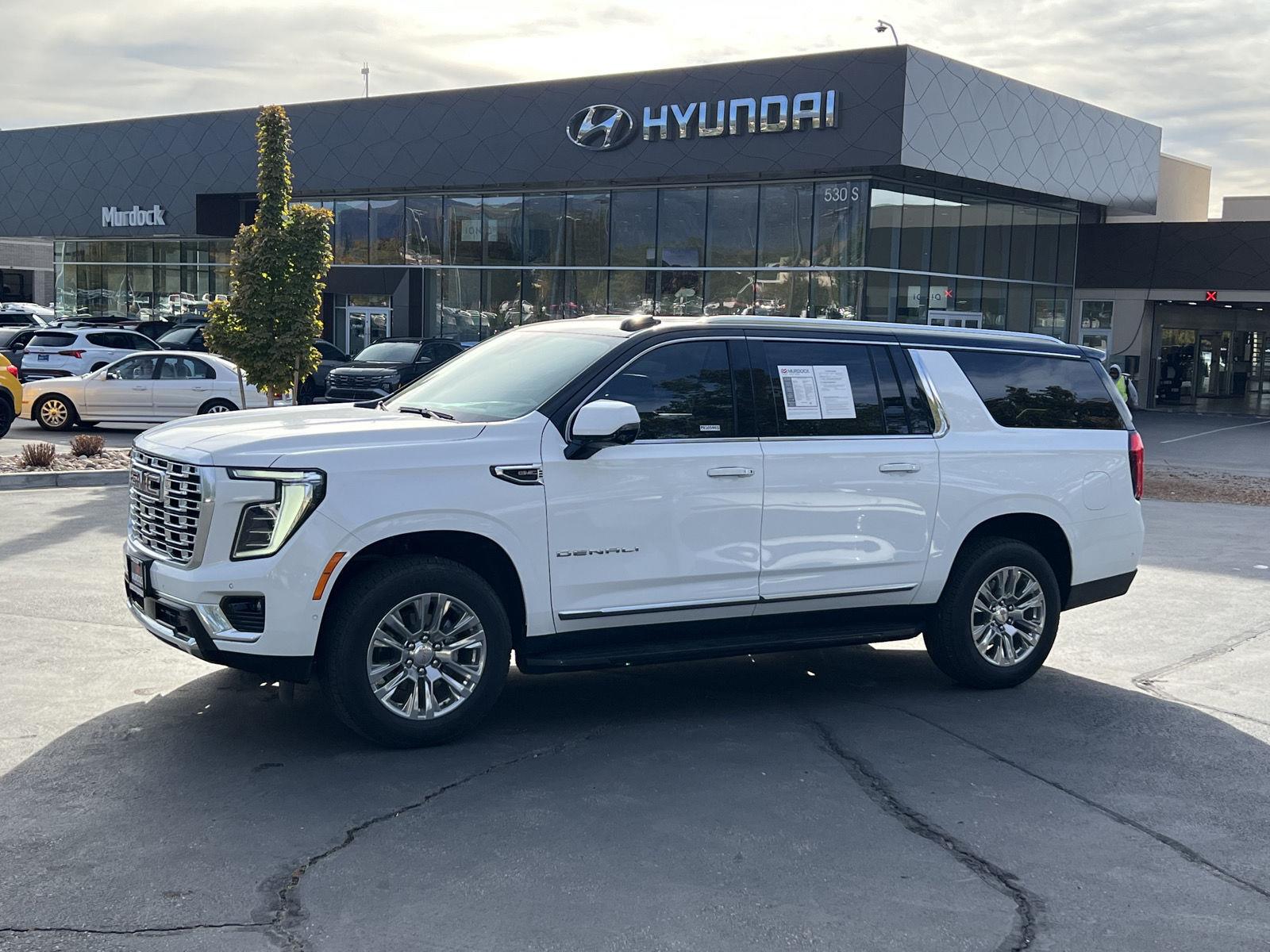 2025 GMC Yukon XL Denali 4WD
